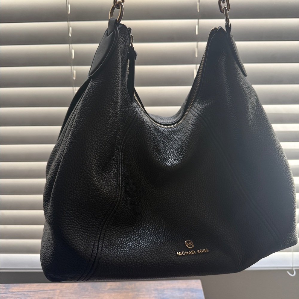 Michael Kors Fulton Medium Pebbled Leather Hobo Bag with Chain Detail